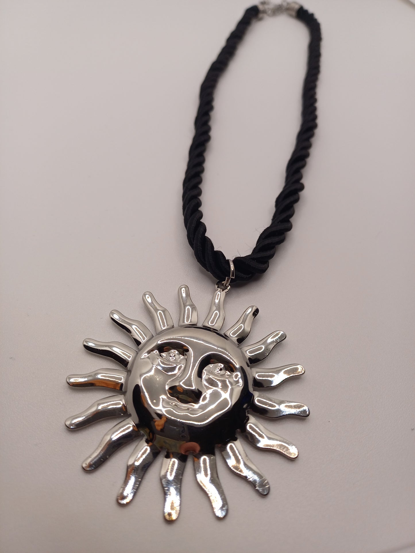 Collana nera sole silver