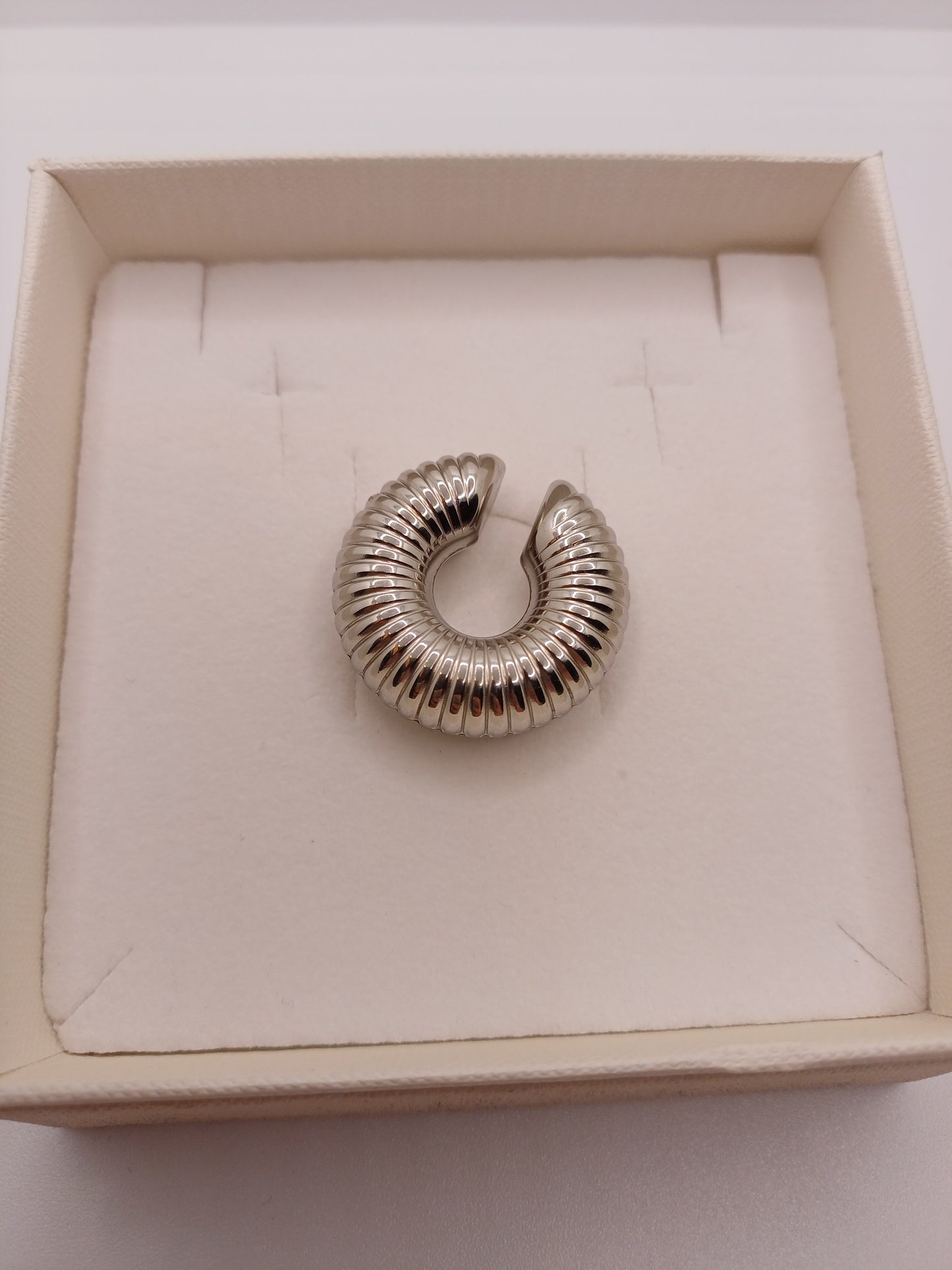 Orecchino molletta senza foratura