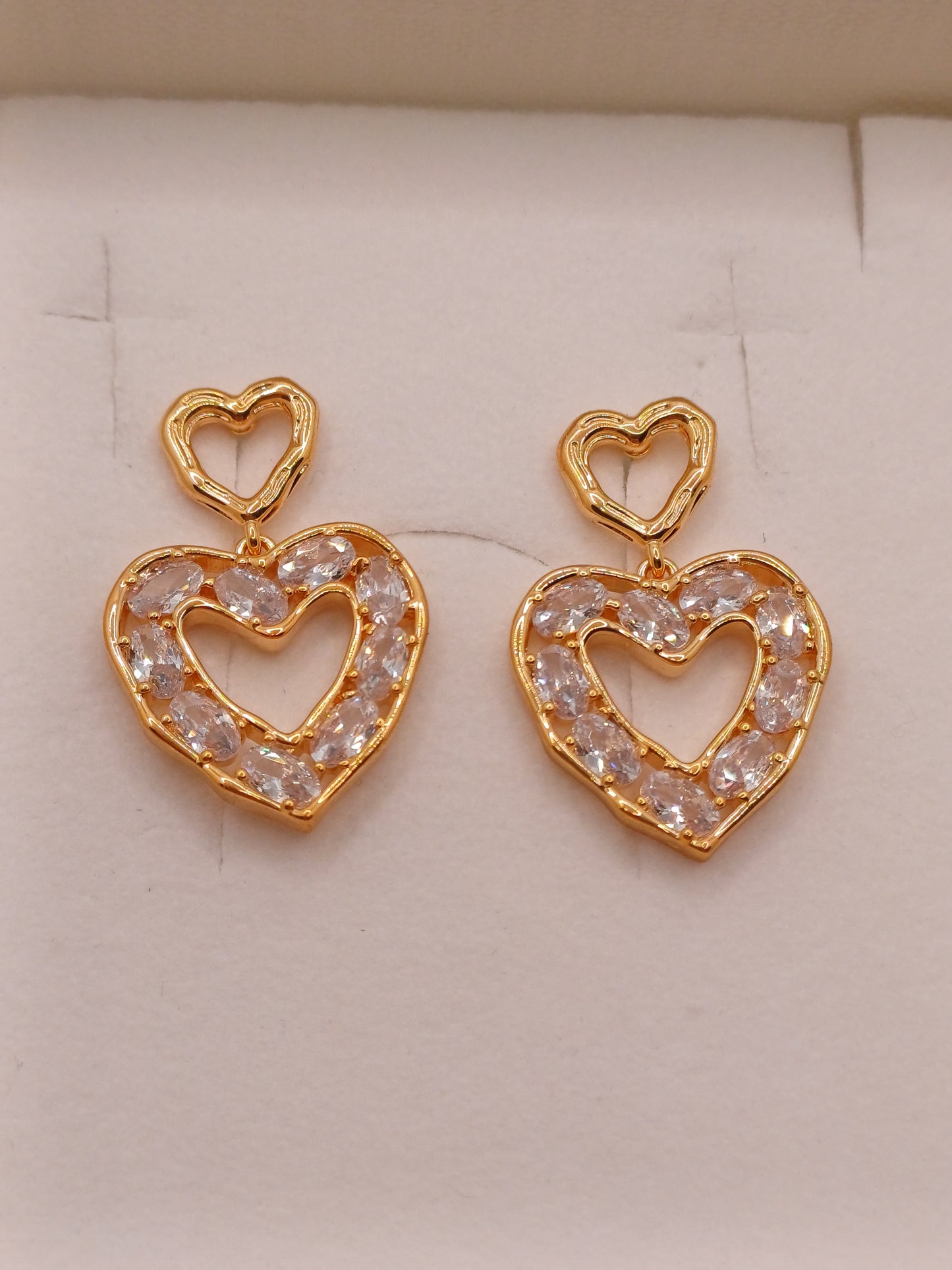 Orecchini doppio cuore gold